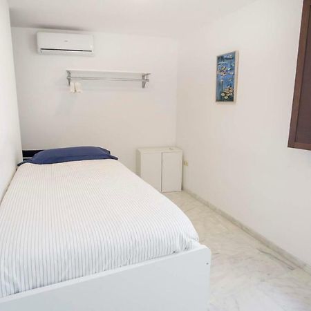 Rentalsevilla Espacioso Duplex En La Puerta Real Luaran gambar